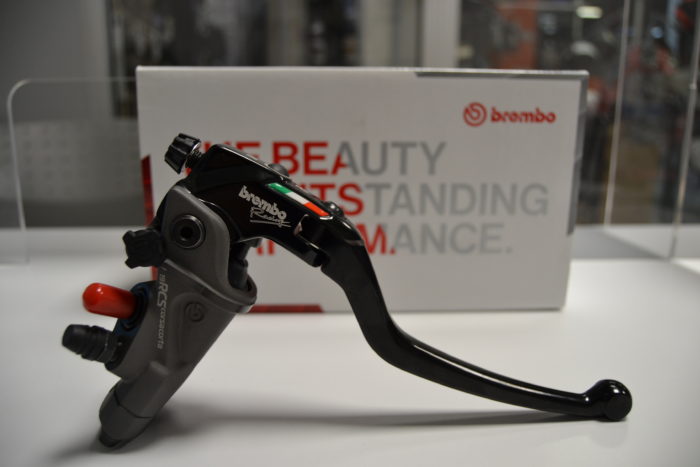 BREMBO POMPA FRENO RADIALE 19 RCS CORSA CORTA