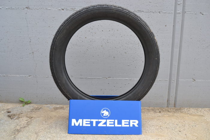 Pneumatico anteriore Metzeler Perfect 3,00-19 49S DOT 1015