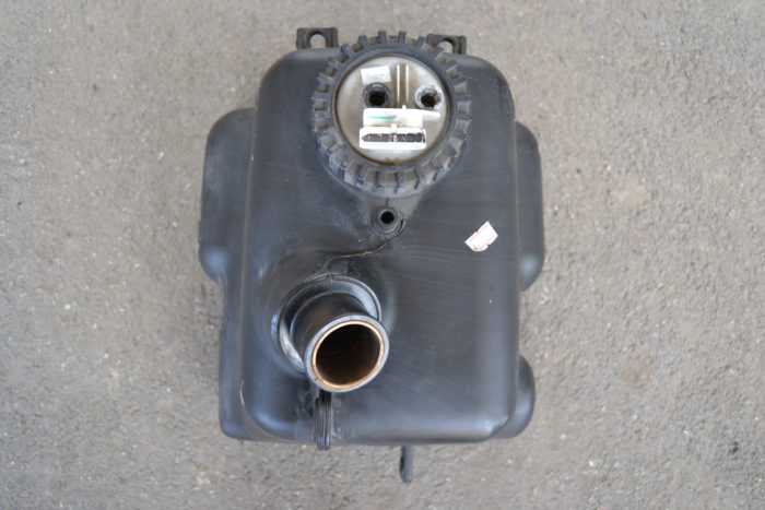 Serbatoio benzina inferiore Scarabeo 500 GT - immagine 4