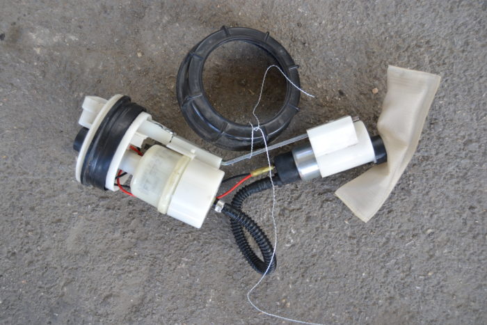 Pompa benzina Scarabeo 250